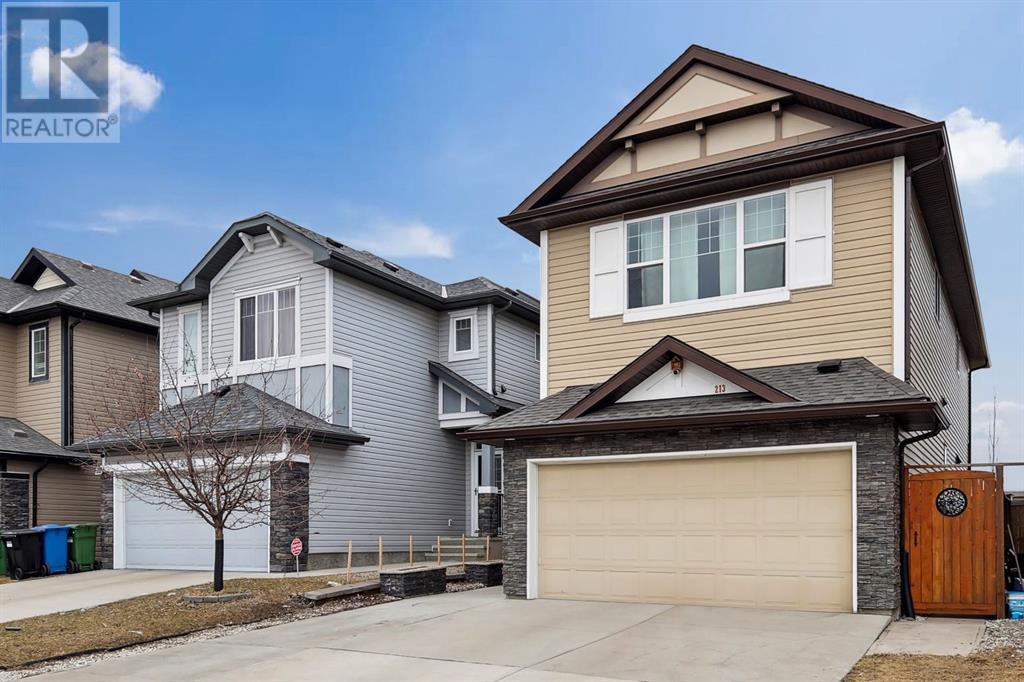 Property at 213 Panton Way NW image 4