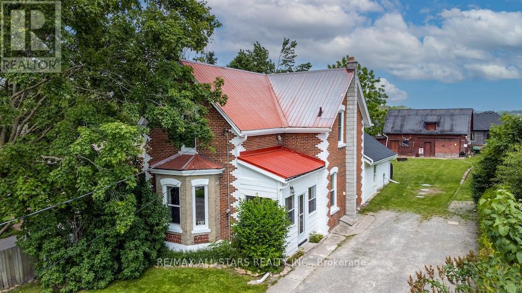 132 King Street, Kawartha Lakes, Ontario  K0M 2T0 - Photo 2 - X12226721