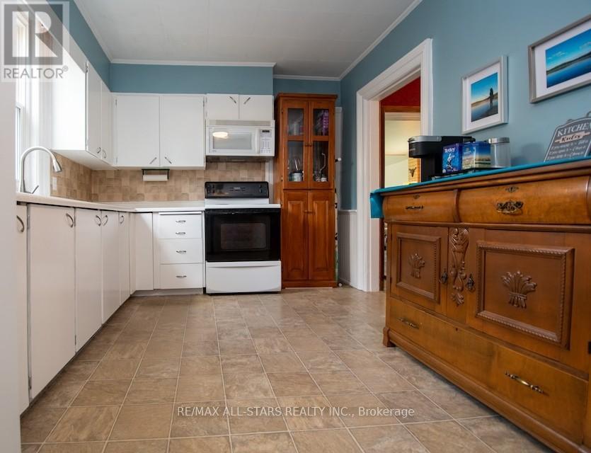 132 King Street, Kawartha Lakes, Ontario  K0M 2T0 - Photo 6 - X12226721