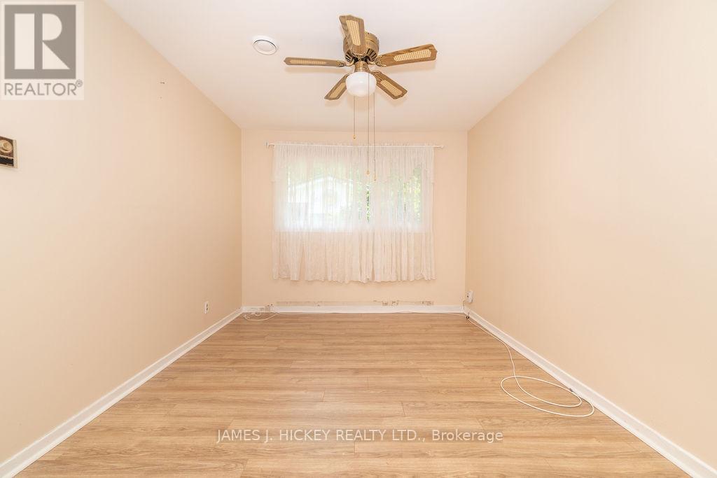 28 Lasalle Drive, Deep River, Ontario  K0J 1P0 - Photo 21 - X12226754