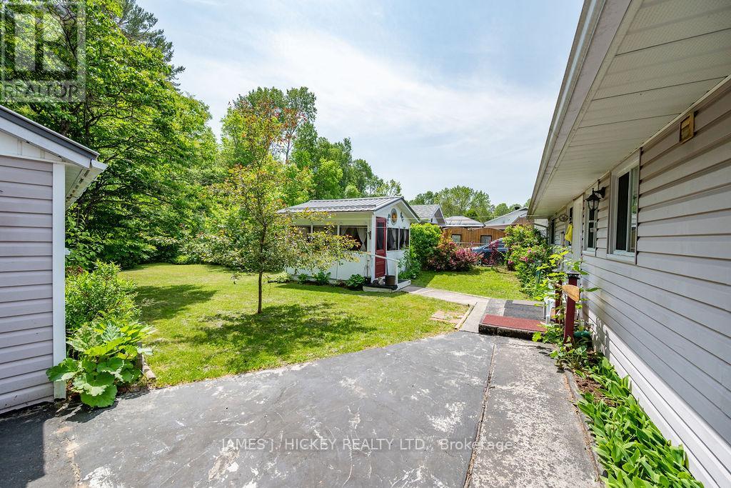 28 Lasalle Drive, Deep River, Ontario  K0J 1P0 - Photo 33 - X12226754