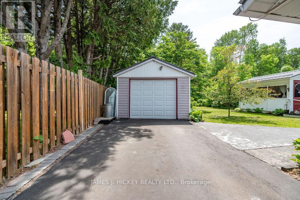 28 Lasalle Drive, Deep River, Ontario  K0J 1P0 - Photo 40 - X12226754