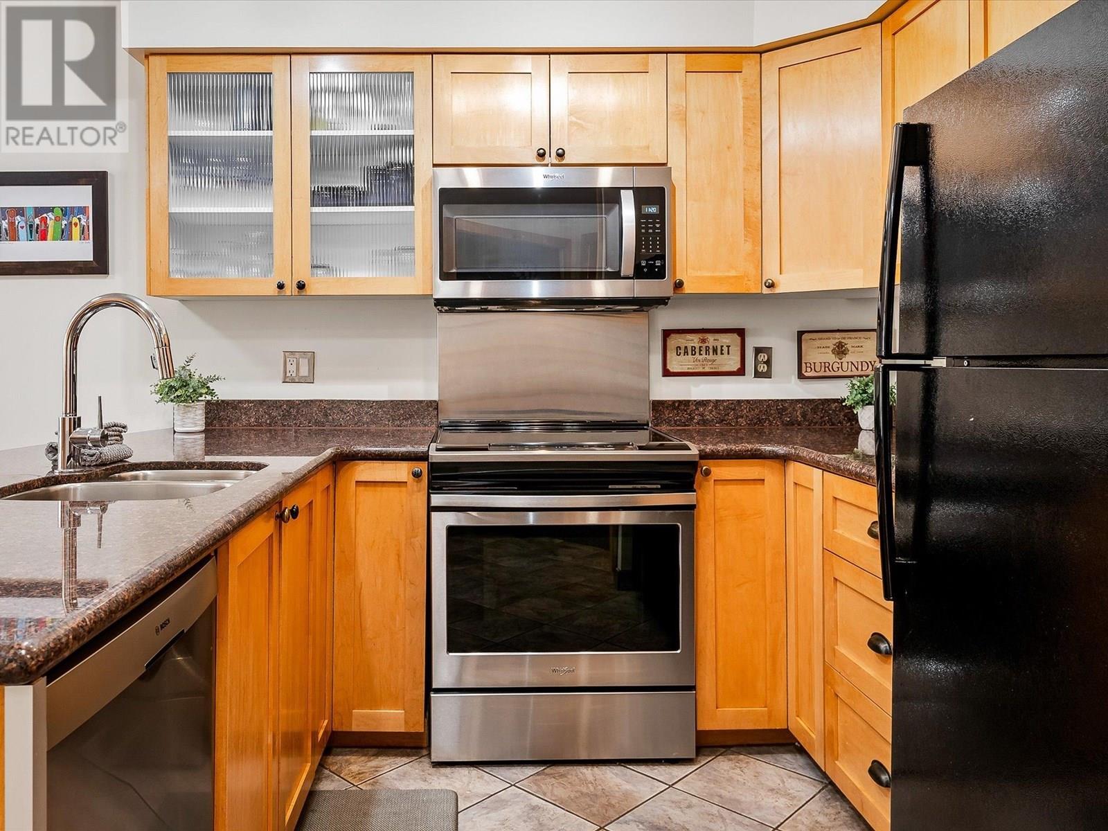 229 4905 Spearhead Drive, Whistler, British Columbia  V0N 1B4 - Photo 8 - R3016529