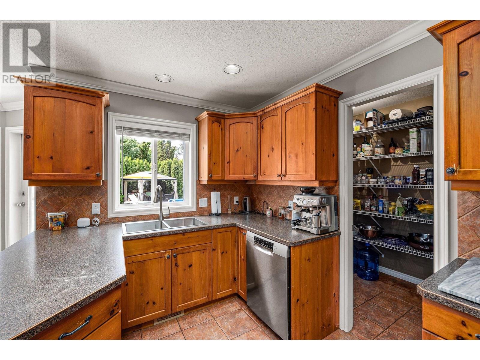 Property at 3925 Flower Court image 2