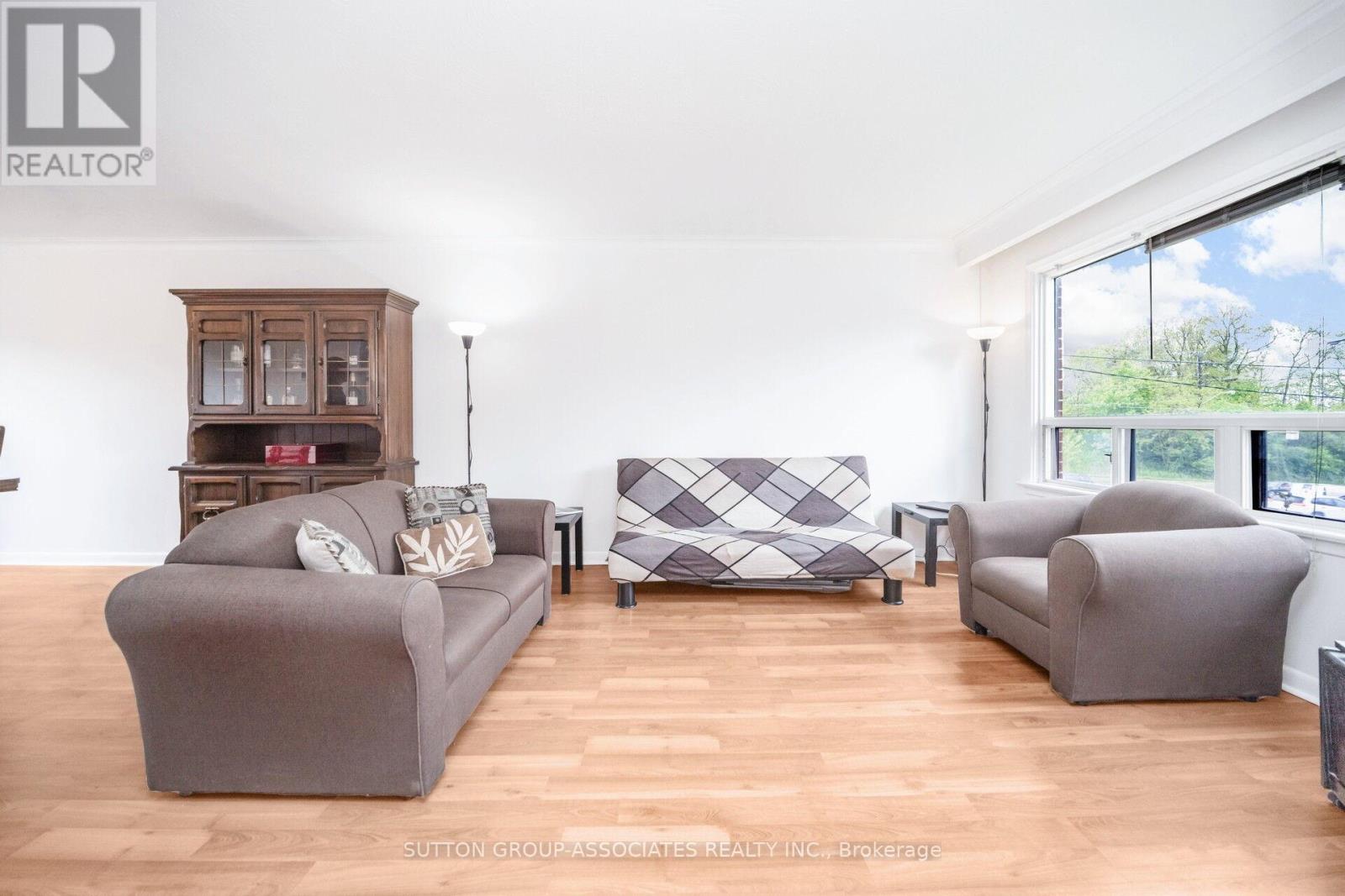 Property at 3 STANSTEAD DRIVE image 5