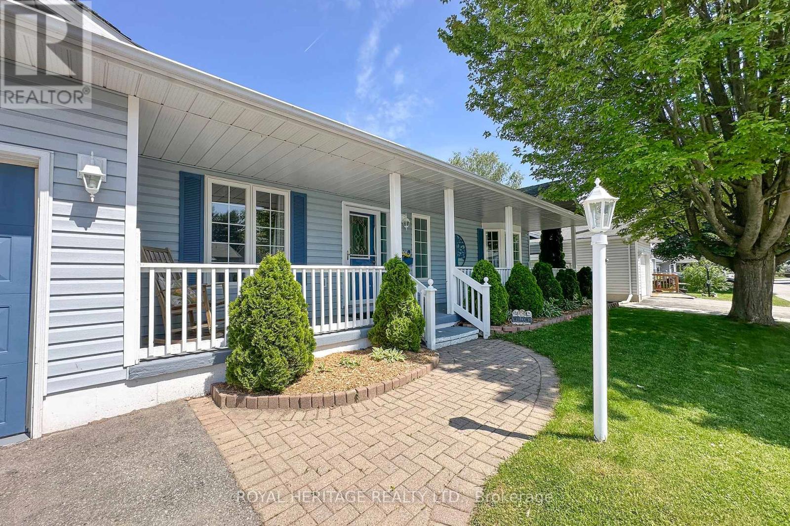 Property at 17 FAIRWAY DRIVE image 3