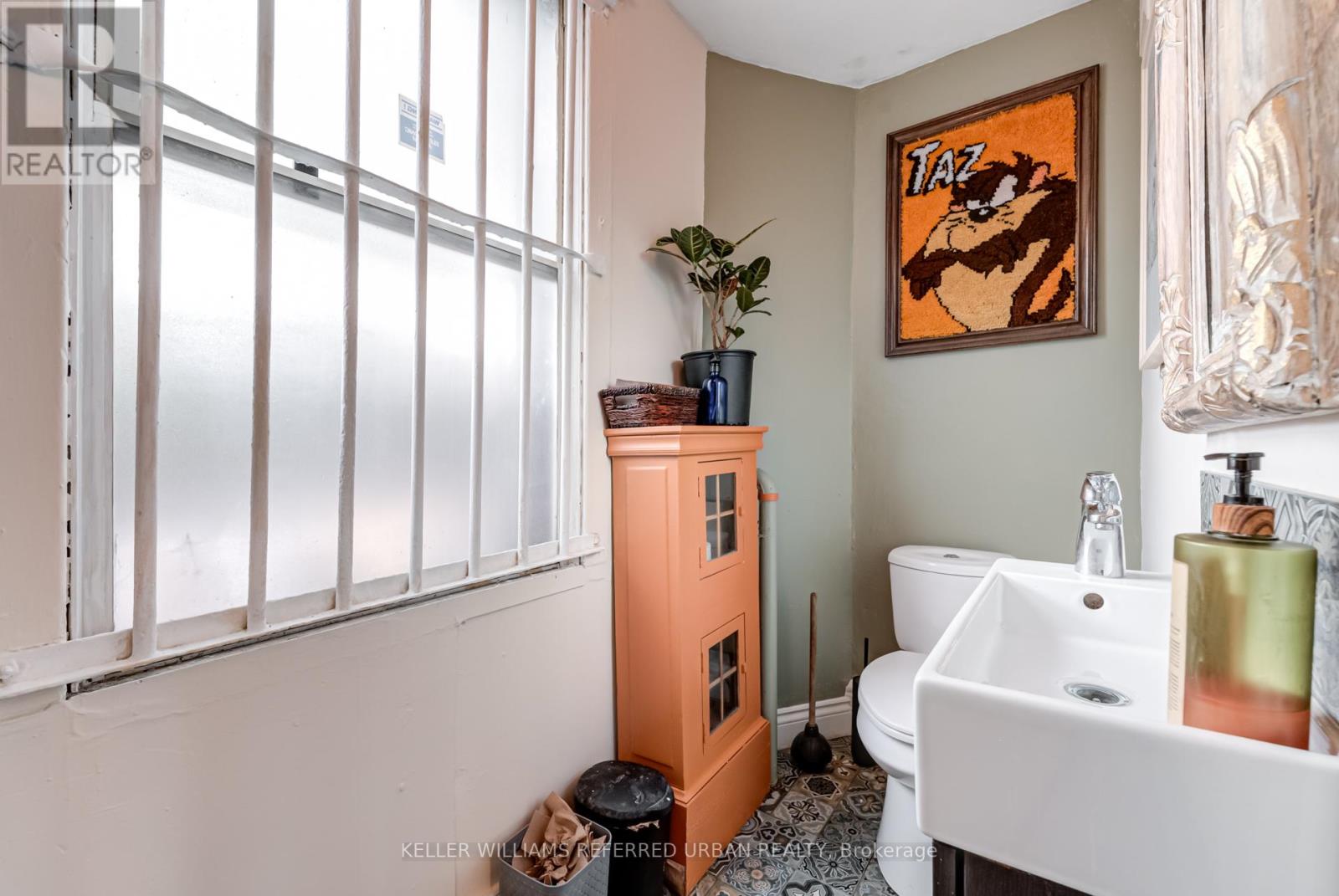 1118 Queen Street E, Toronto (South Riverdale), Ontario  M4M 1K8 - Photo 21 - E12226614