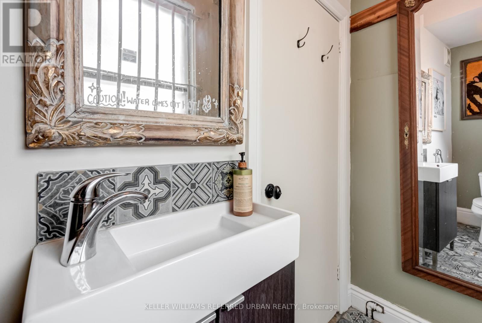 1118 Queen Street E, Toronto (South Riverdale), Ontario  M4M 1K8 - Photo 22 - E12226614