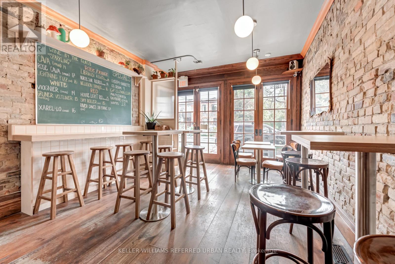 1118 Queen Street E, Toronto (South Riverdale), Ontario  M4M 1K8 - Photo 8 - E12226614