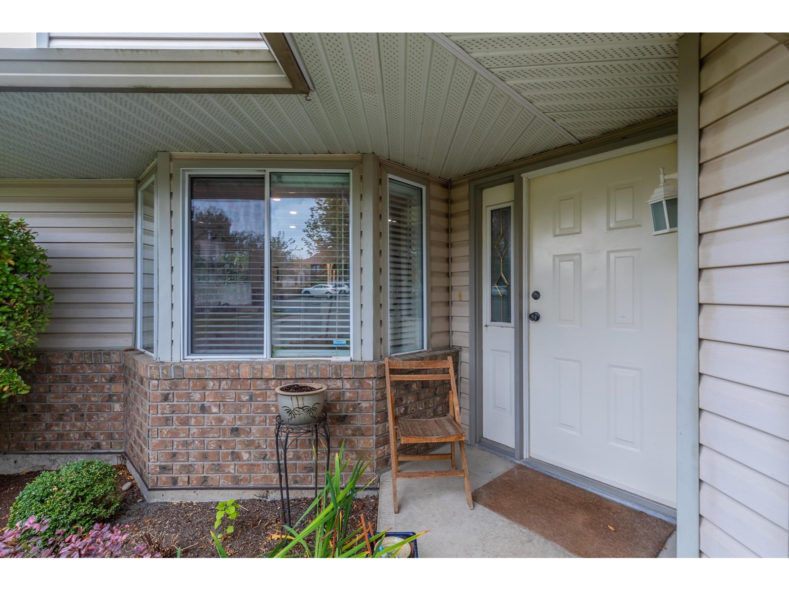 Property at 29 2023 WINFIELD DRIVE image 2
