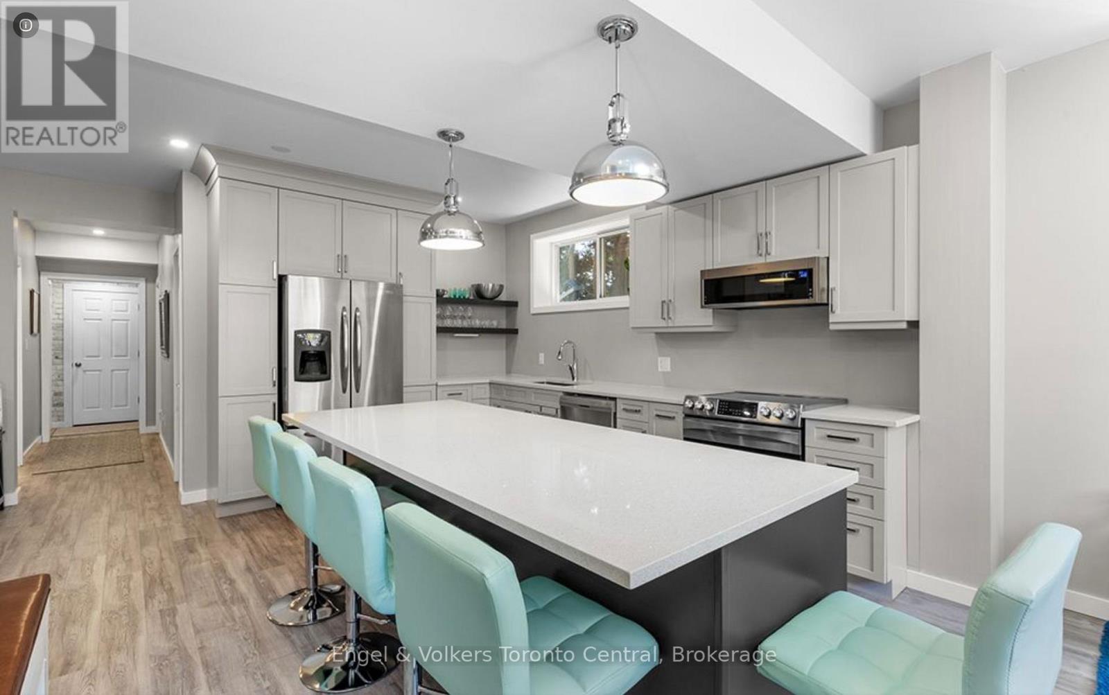 131 Arthur Street E, Blue Mountains, Ontario  N0H 2P0 - Photo 24 - X12084040
