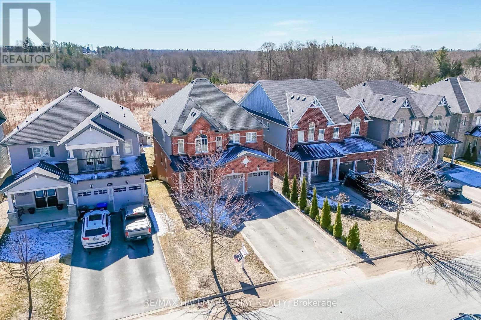 Property at 149 GOLD PARK GATE image 4