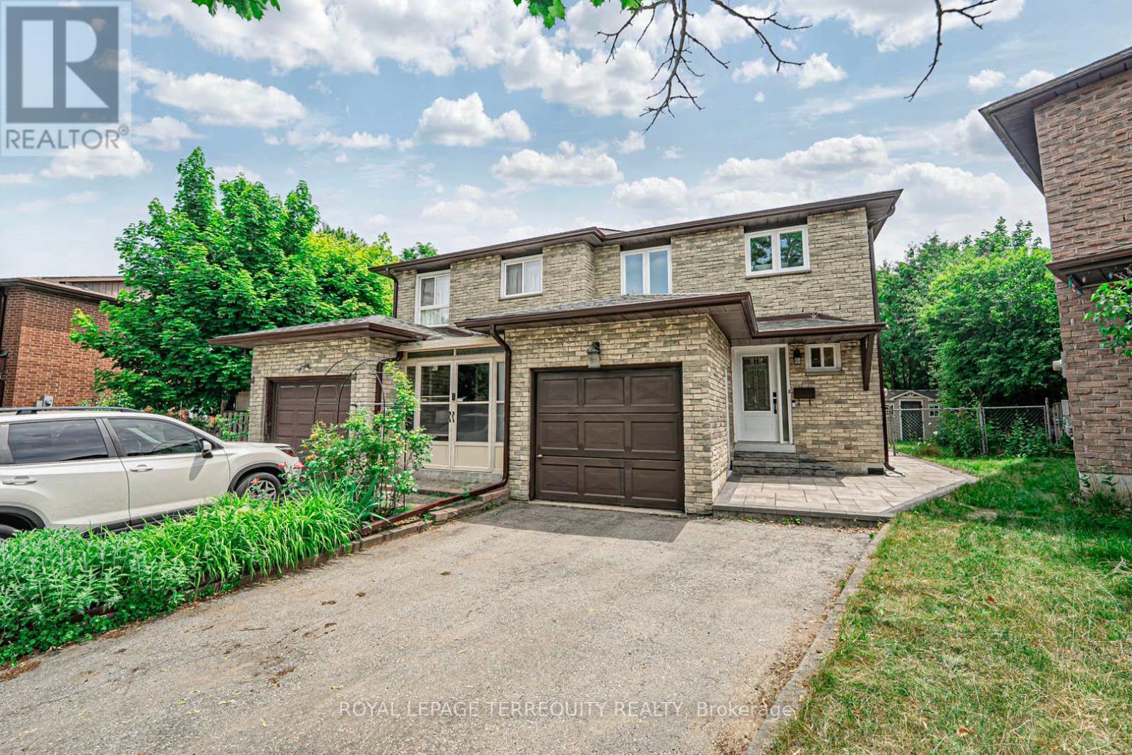 Property at 40 PEPPERELL CRESCENT image 1