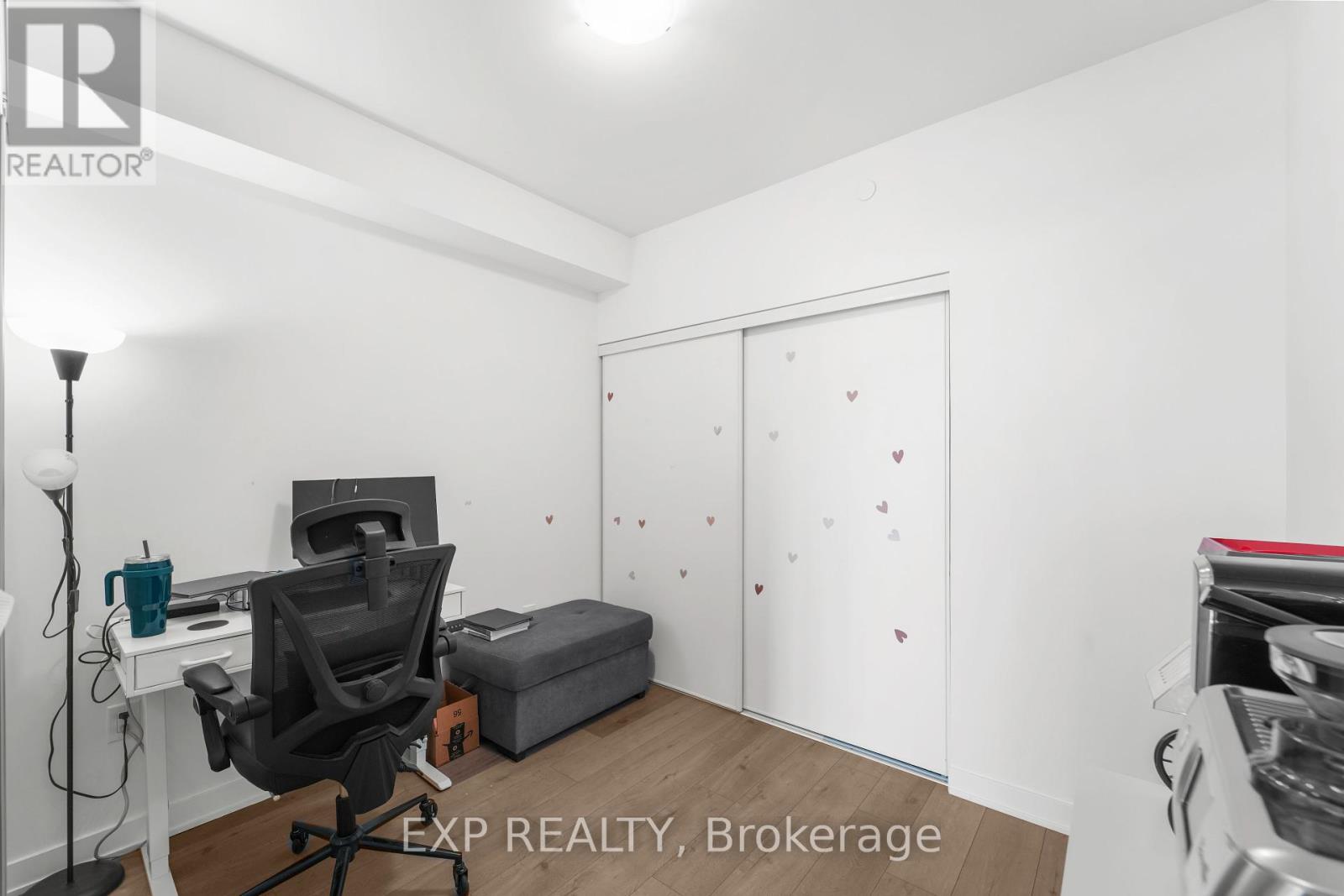 1120 - 10 Honeycrisp Crescent, Vaughan (Vaughan Corporate Centre), Ontario  L4K 0M4 - Photo 11 - N12226748