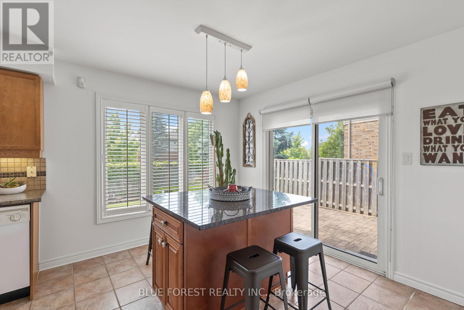 258 South Leaksdale Circle, London South, Ontario  N6M 1K3 - Photo 10 - X12226924
