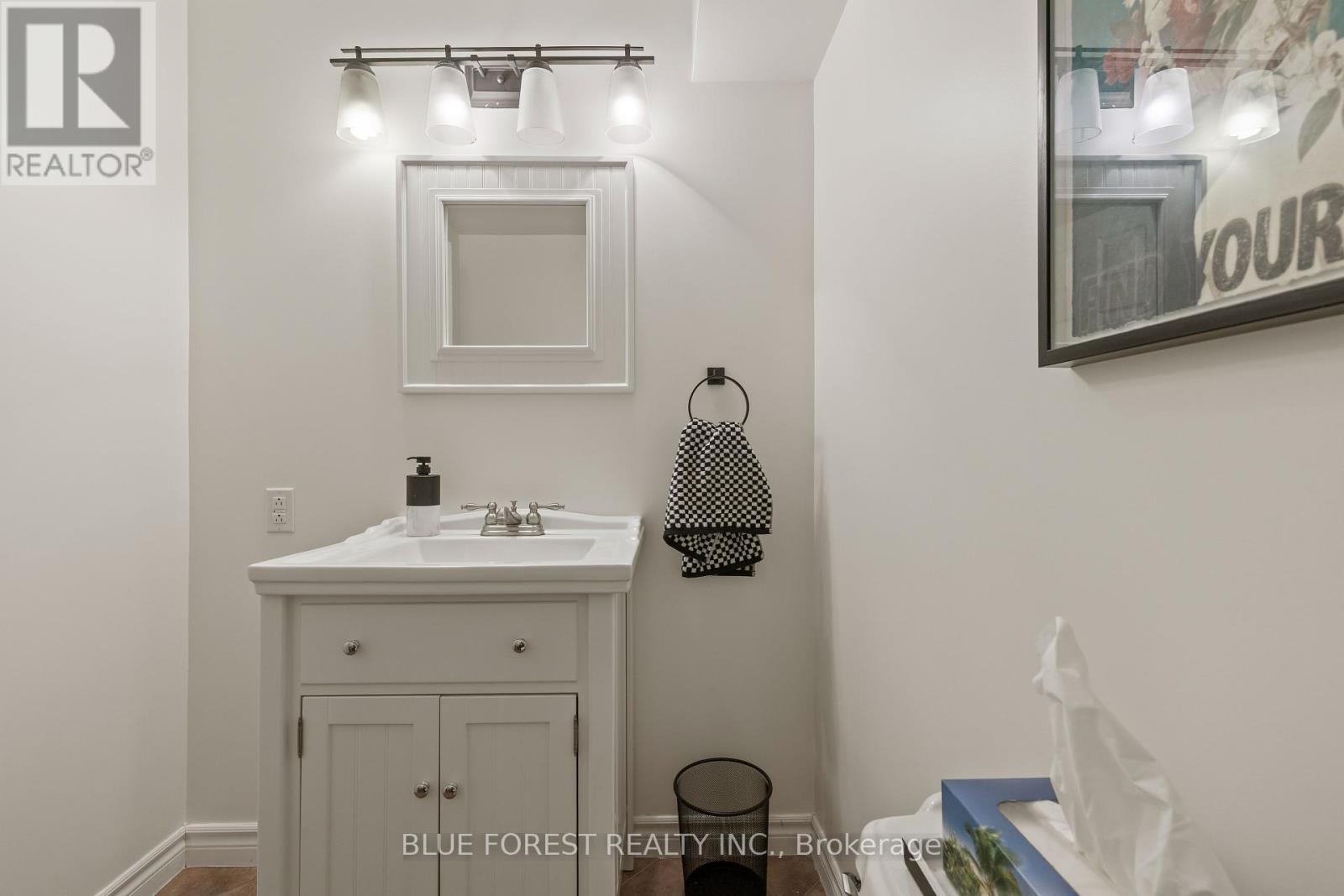 258 South Leaksdale Circle, London South, Ontario  N6M 1K3 - Photo 33 - X12226924