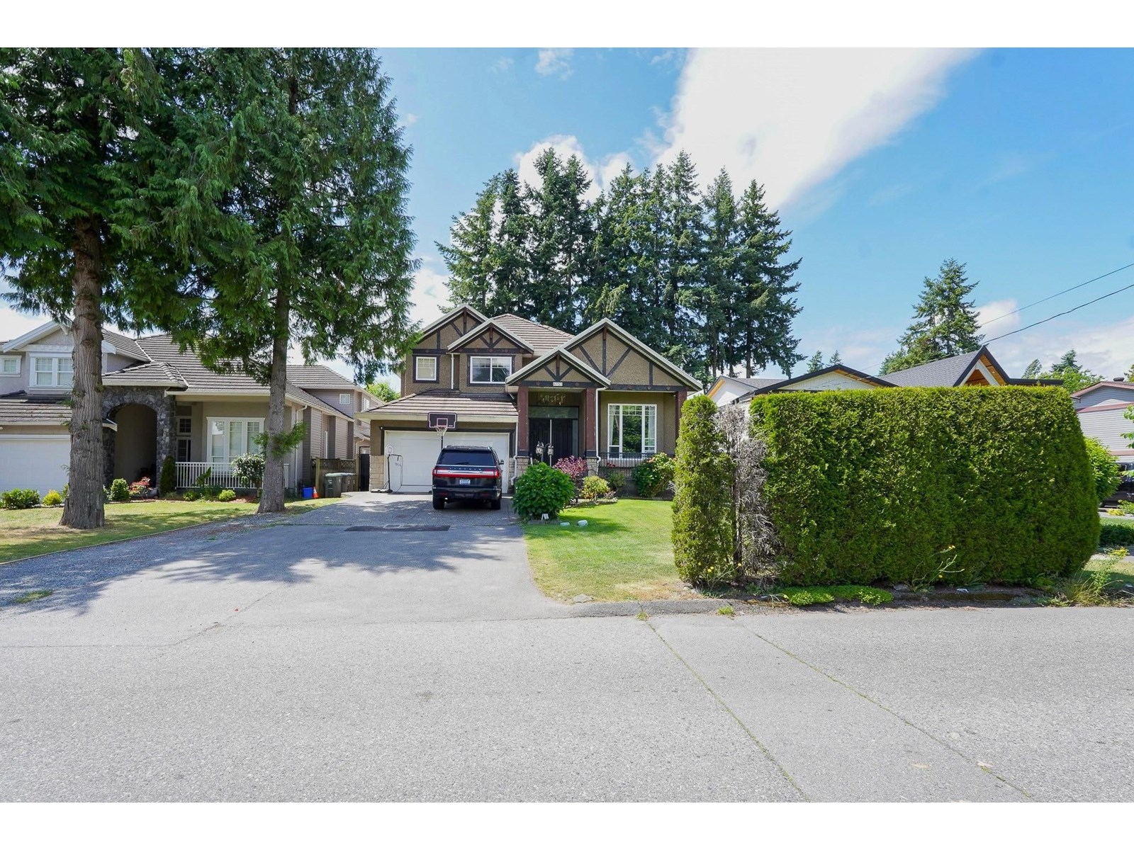 6753 134a Street, Surrey, British Columbia  V3W 5W2 - Photo 3 - R3012048