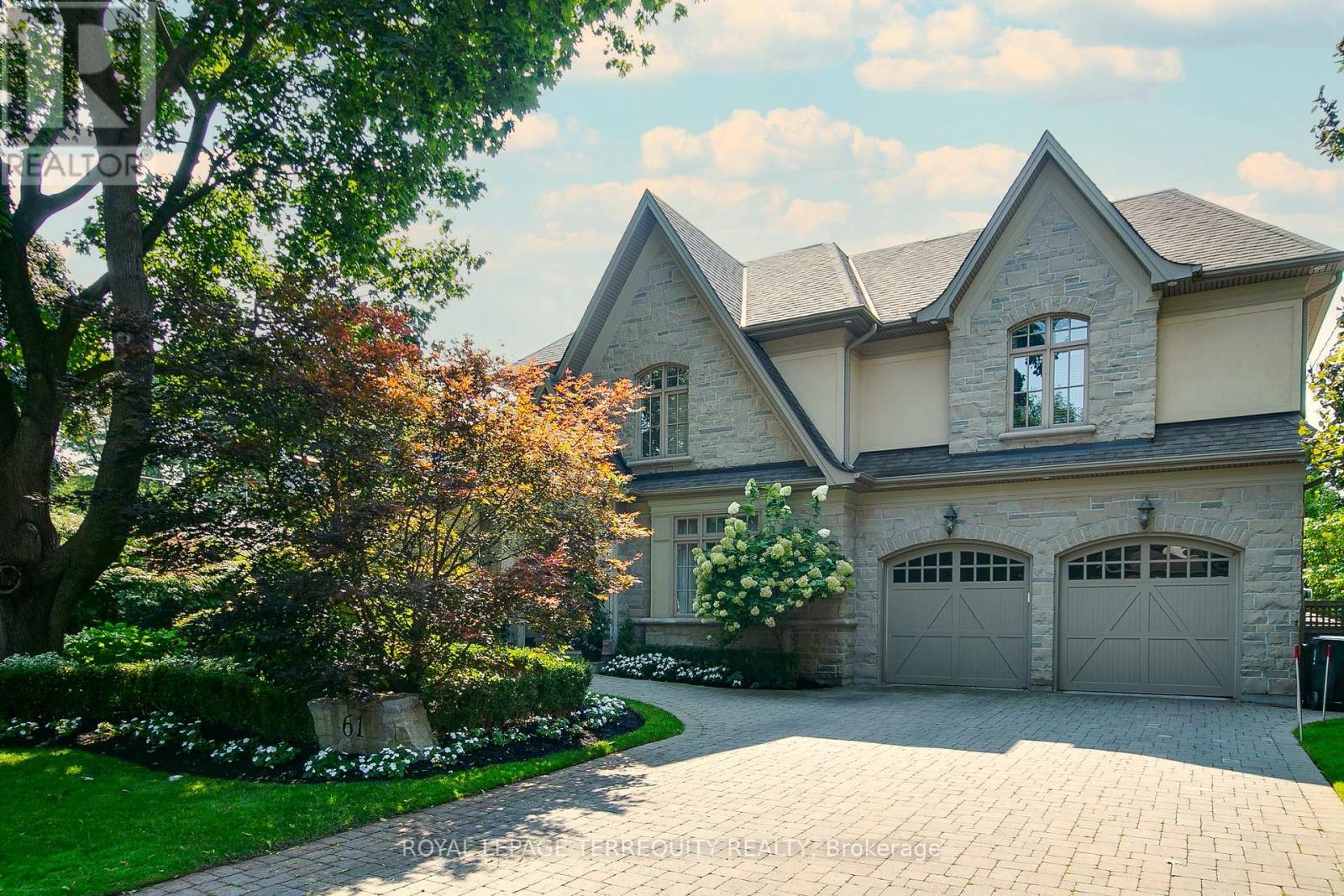 Property at 61 PRINCESS ANNE CRESCENT image 2