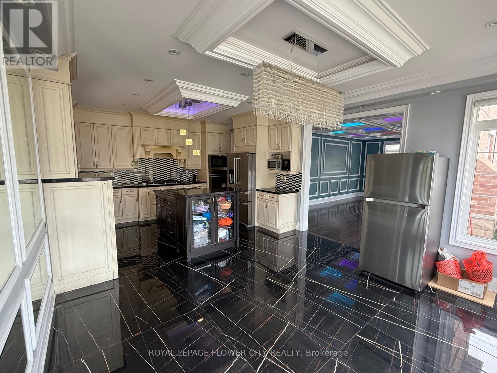 Property at 2 RIVERSTONE DRIVE image 4