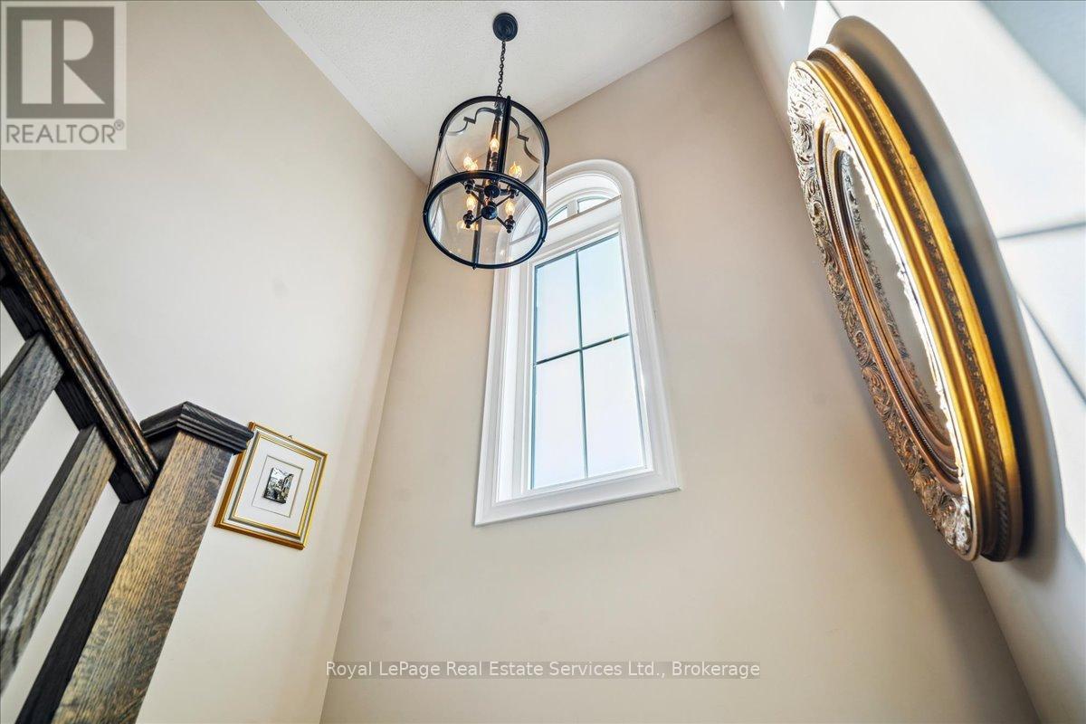 37 Rockman Crescent, Brampton, Ontario  L7A 0B5 - Photo 19 - W12226908