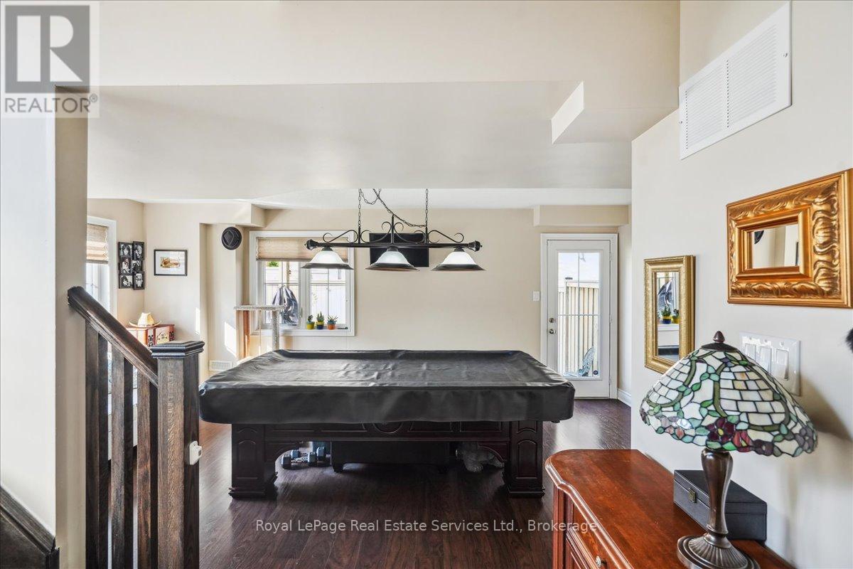 37 Rockman Crescent, Brampton, Ontario  L7A 0B5 - Photo 32 - W12226908