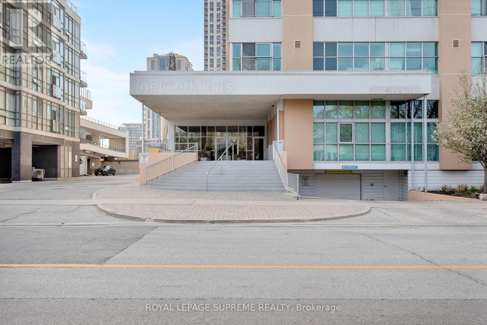 Property at 209 - 2 FIELDWAY ROAD image 4