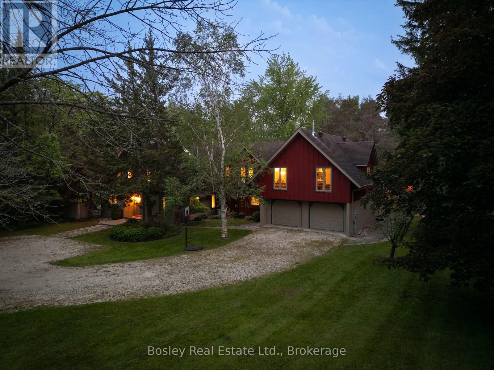53 Silver Creek Drive, Collingwood, Ontario  L9Y 4W9 - Photo 2 - S12226795