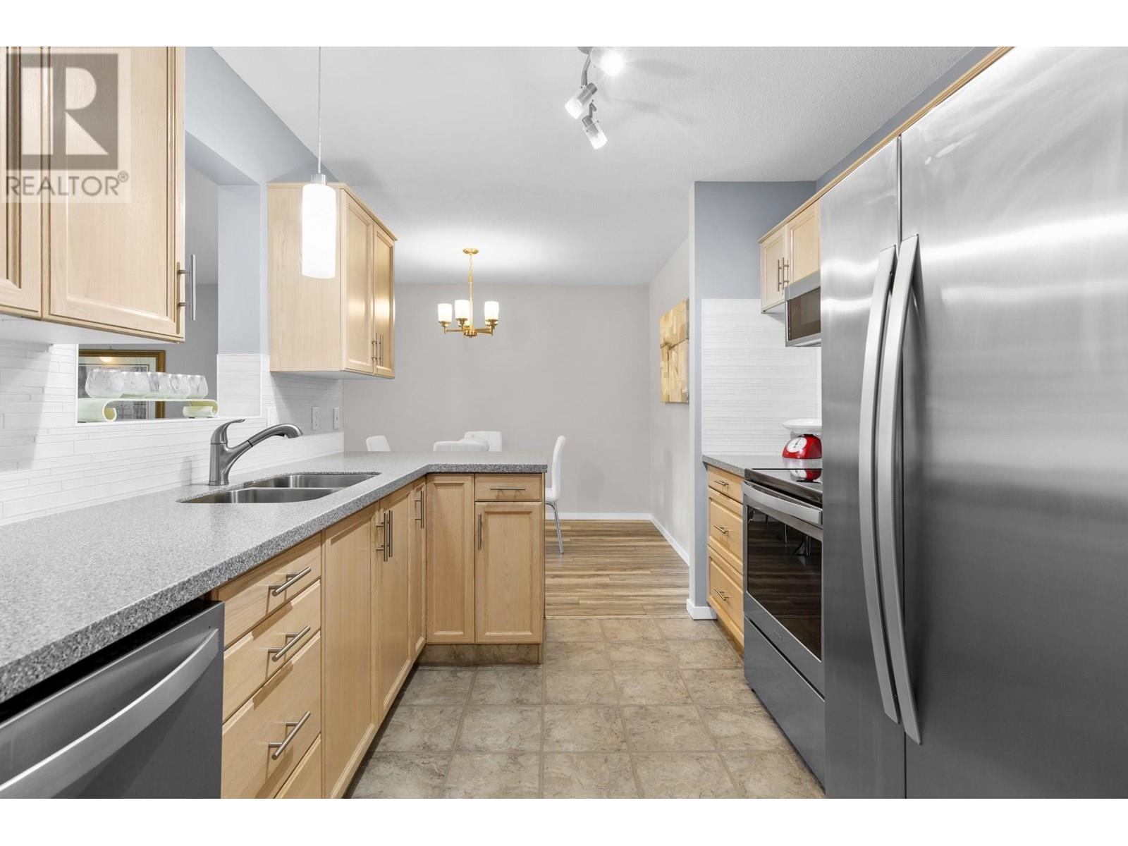 Property at 3858 Brown Road Unit# 205 image 3