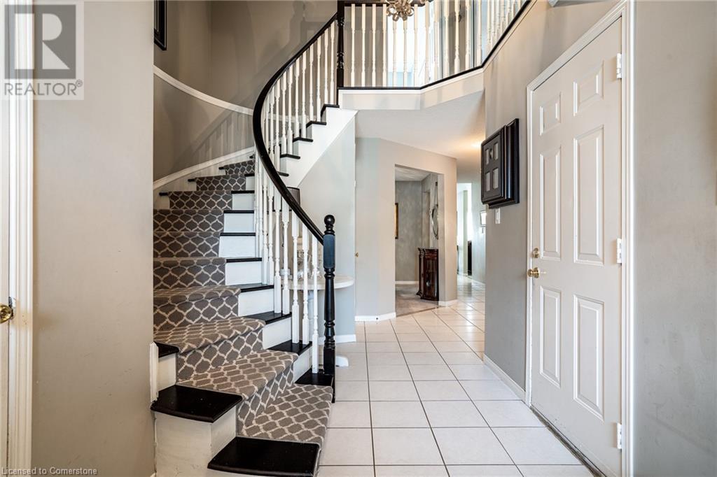 Property at 19 CLAUDETTE Gate image 3