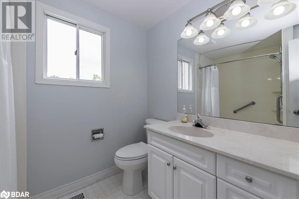 3 Comforts Cove, Innisfil, Ontario  L9S 1S3 - Photo 14 - 40741889