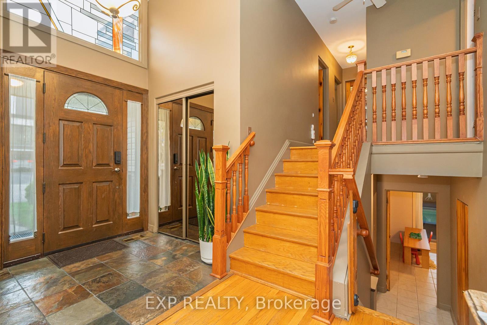 Property at 220 ANCASTER AVENUE image 5