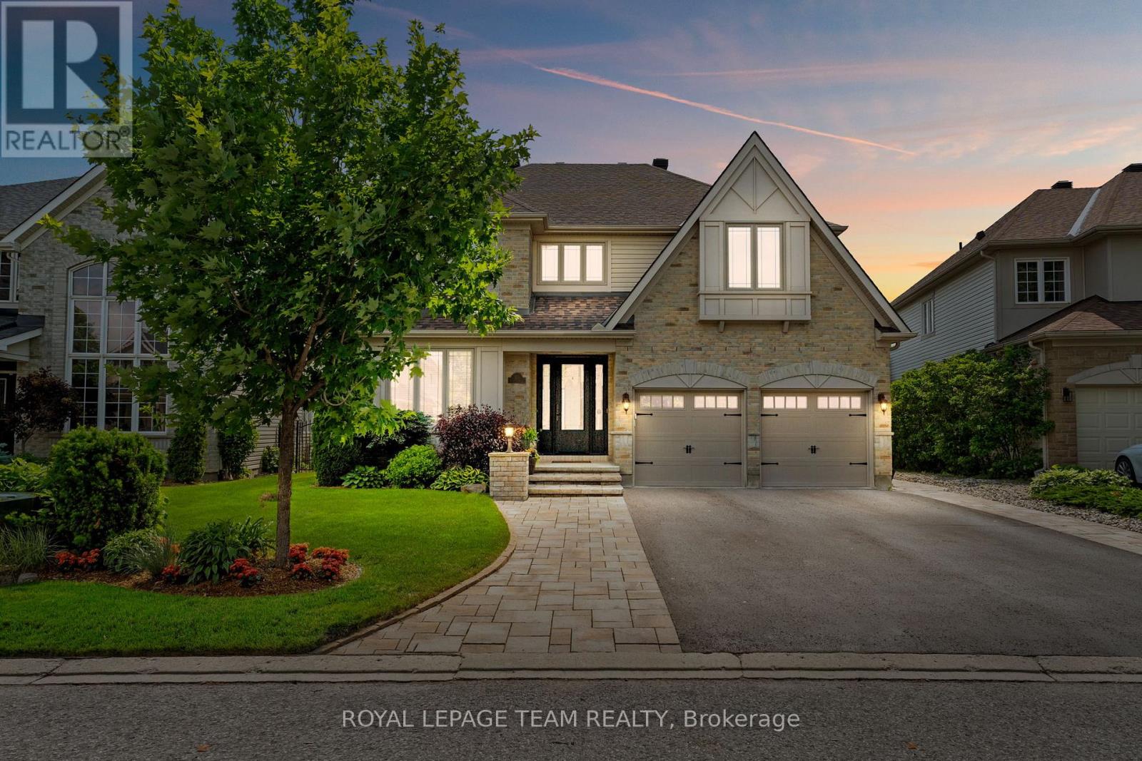 Property at 529 SANDGATE RIDGE image 1