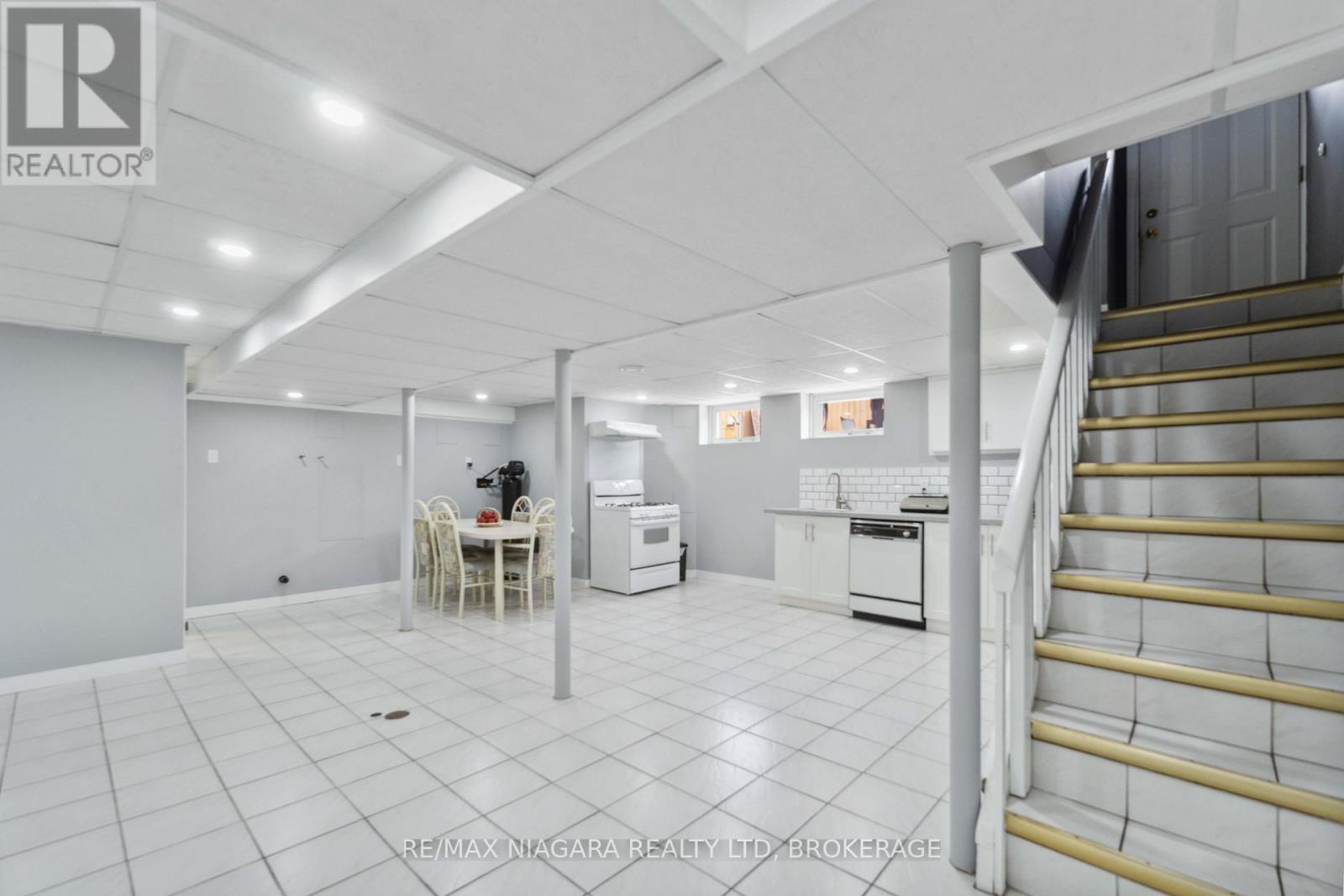 3560 Rapids View Drive, Niagara Falls, Ontario  L2G 6C4 - Photo 14 - X12224520