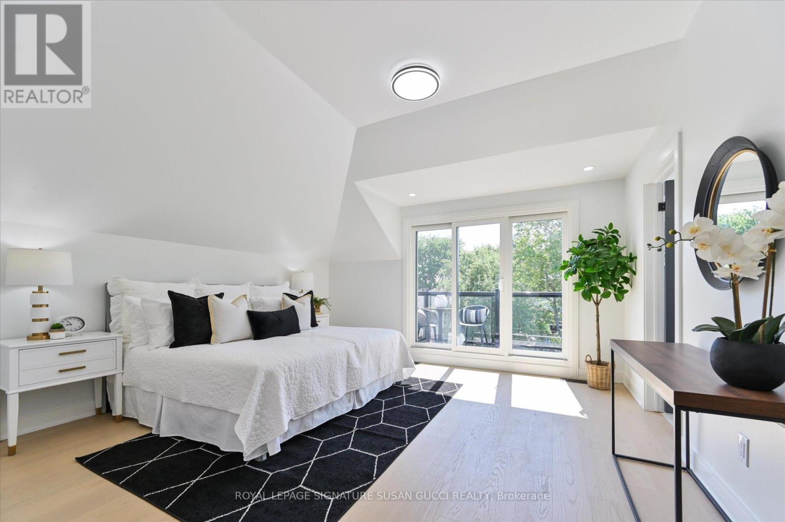 354 Woodmount Avenue, Toronto, Ontario  M4C 4A5 - Photo 18 - E12226831
