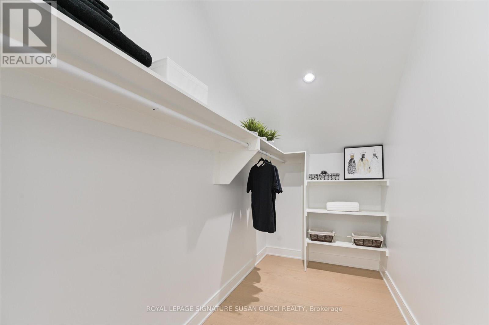 354 Woodmount Avenue, Toronto, Ontario  M4C 4A5 - Photo 20 - E12226831