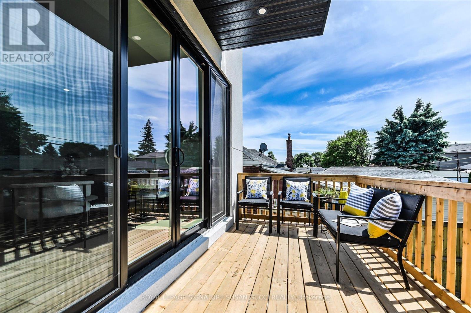 354 Woodmount Avenue, Toronto, Ontario  M4C 4A5 - Photo 43 - E12226831