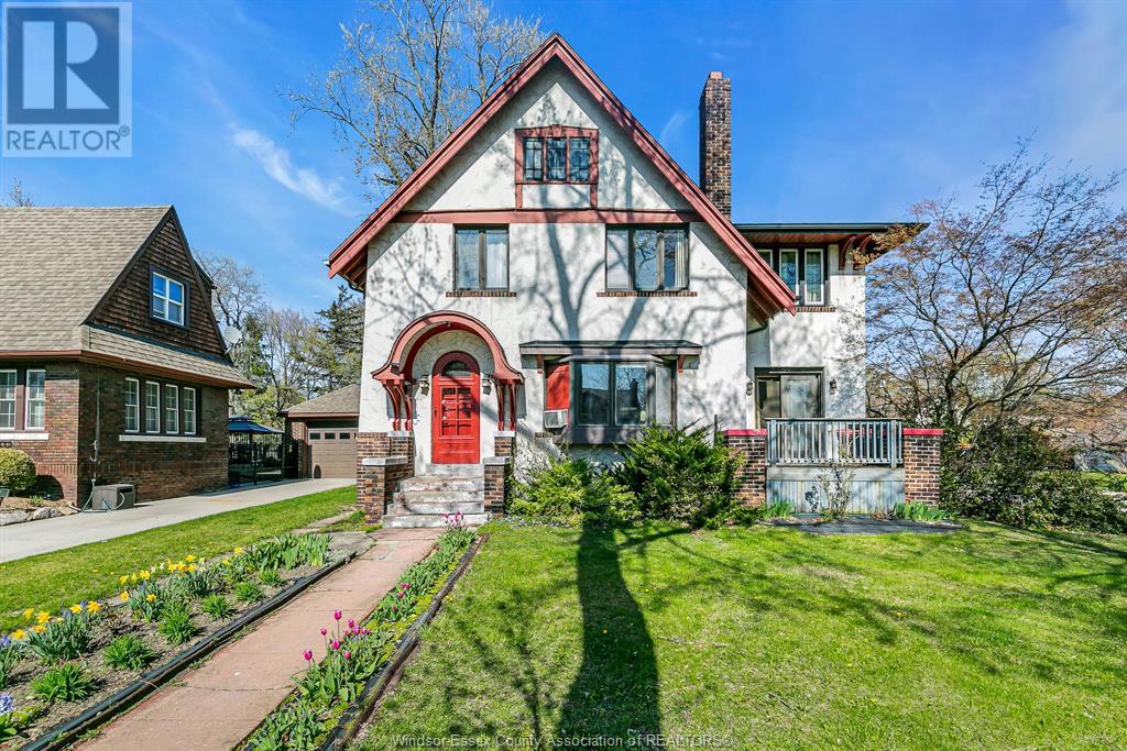 Property at 394 ASKIN AVENUE image 3