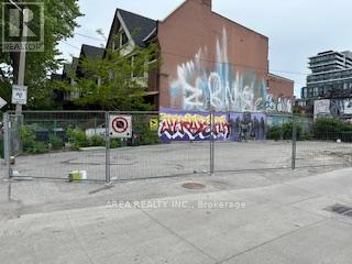 A - 6 Nassau Street, Toronto, Ontario  M5T 1M2 - Photo 11 - C12222532