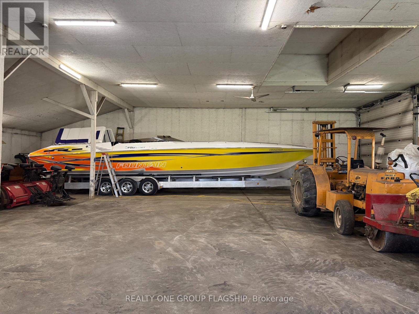 8529 Kinnaird Road, Lambton Shores (Bosanquet), Ontario  N0N 1J3 - Photo 48 - X12226873