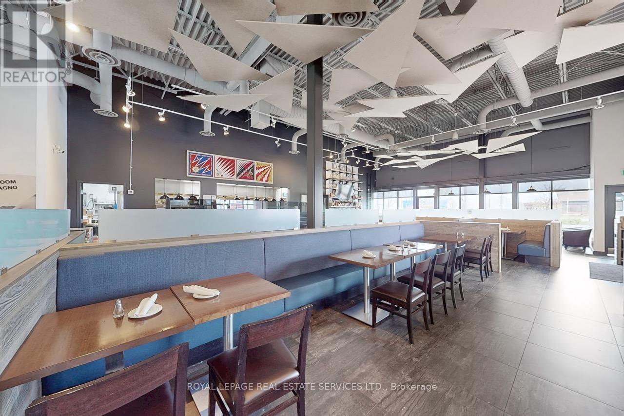 C - 300c Fourth Avenue, St. Catharines (Ridley), Ontario  L2S 0E6 - Photo 14 - X12226932