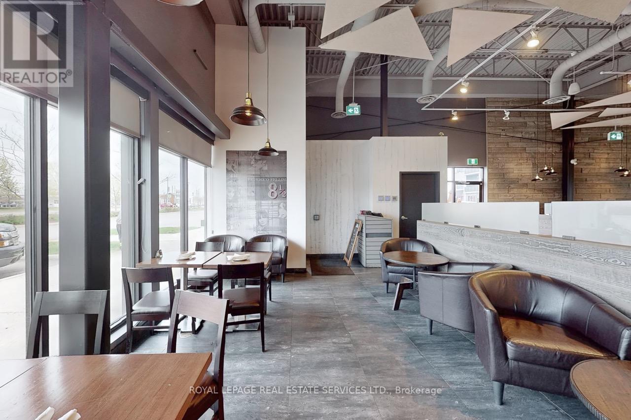 C - 300c Fourth Avenue, St. Catharines (Ridley), Ontario  L2S 0E6 - Photo 17 - X12226932