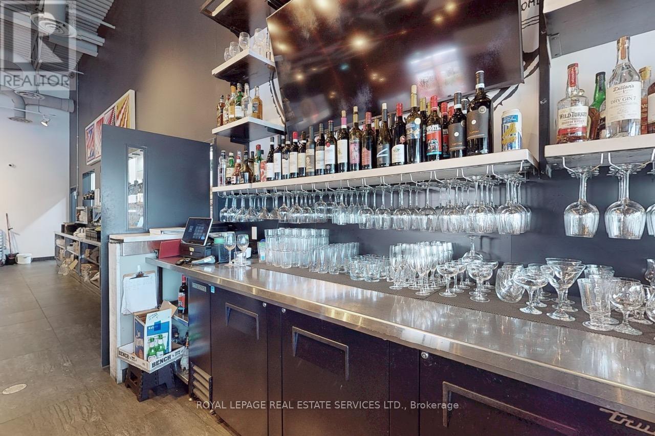 C - 300c Fourth Avenue, St. Catharines (Ridley), Ontario  L2S 0E6 - Photo 23 - X12226932
