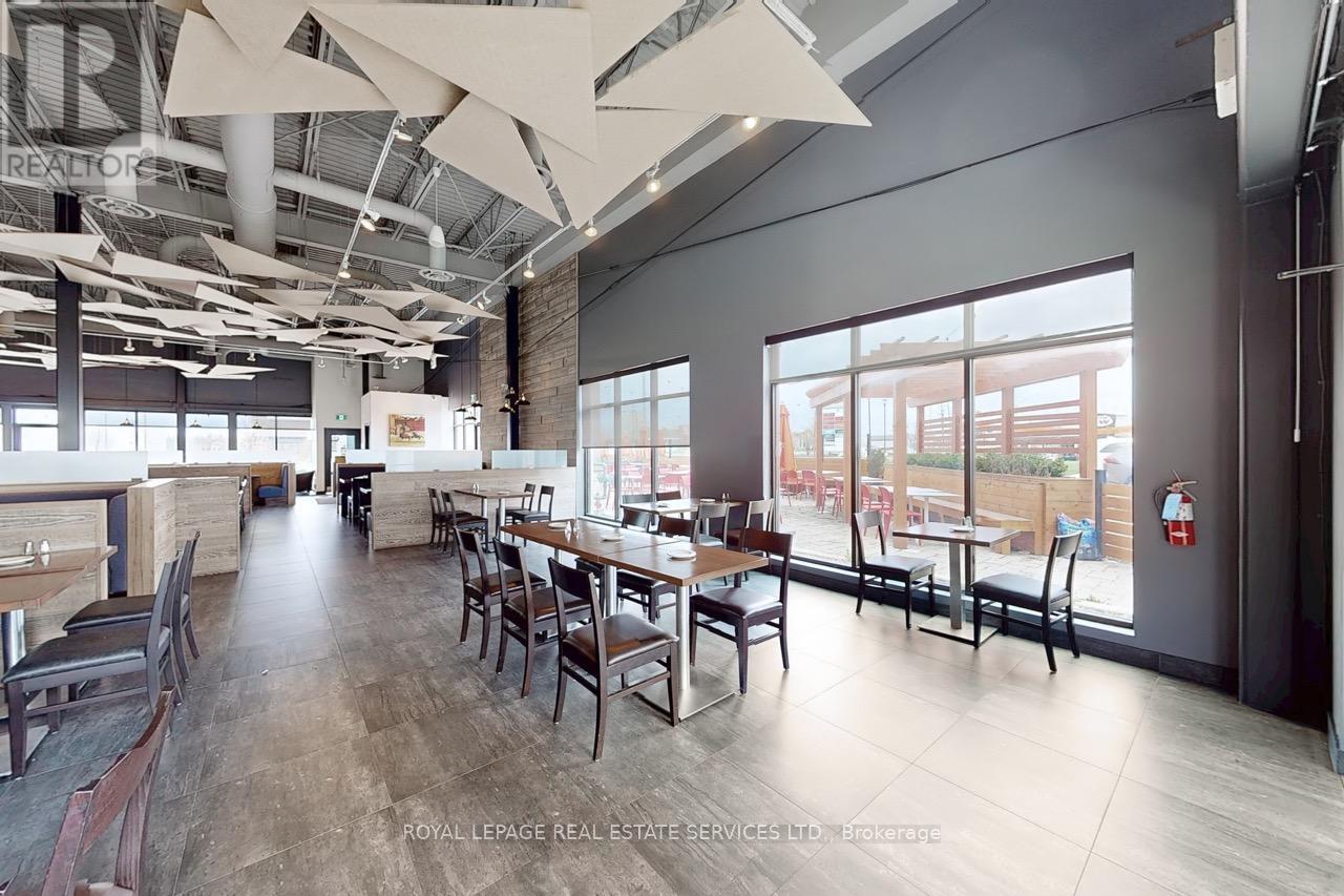 C - 300c Fourth Avenue, St. Catharines (Ridley), Ontario  L2S 0E6 - Photo 4 - X12226932