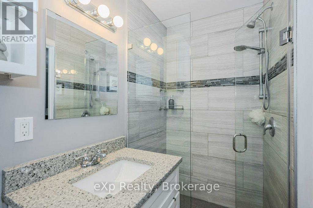 8 Malvern Crescent, Guelph, Ontario  N1L 1G8 - Photo 18 - X12227012