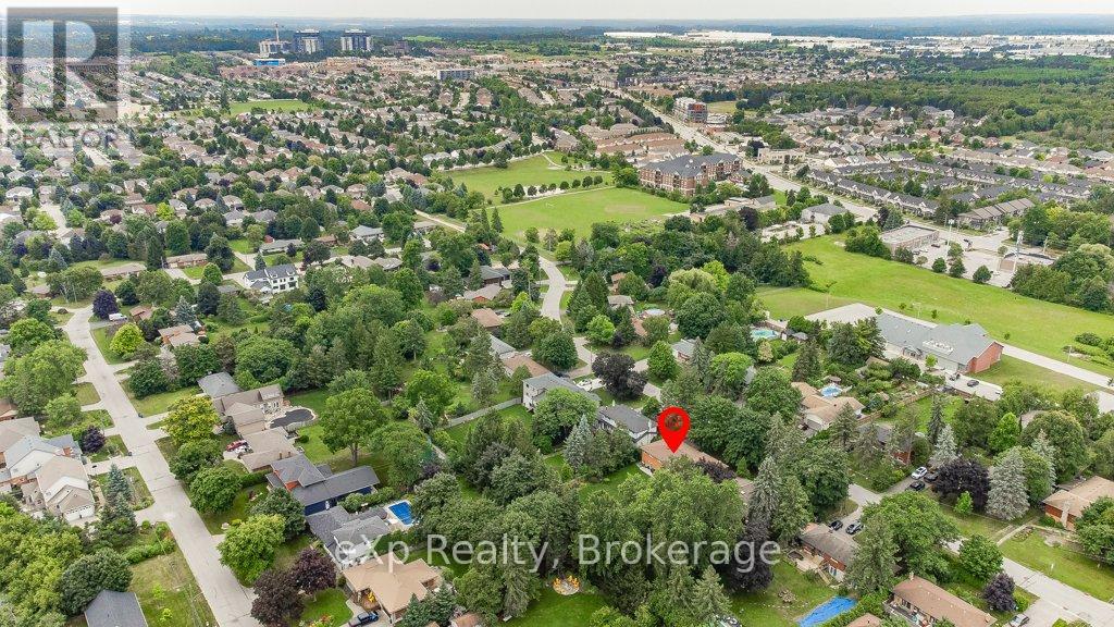 8 Malvern Crescent, Guelph, Ontario  N1L 1G8 - Photo 40 - X12227012