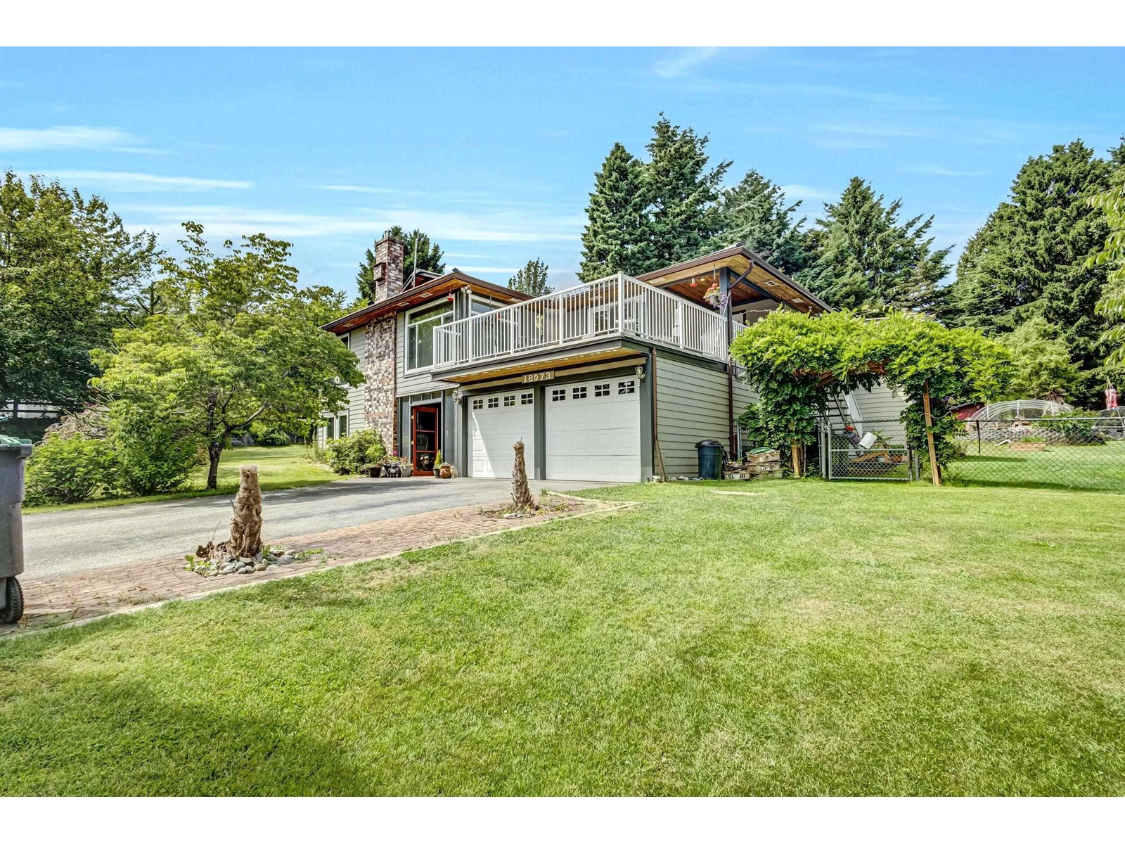 Property at 18073 19A AVENUE image 4