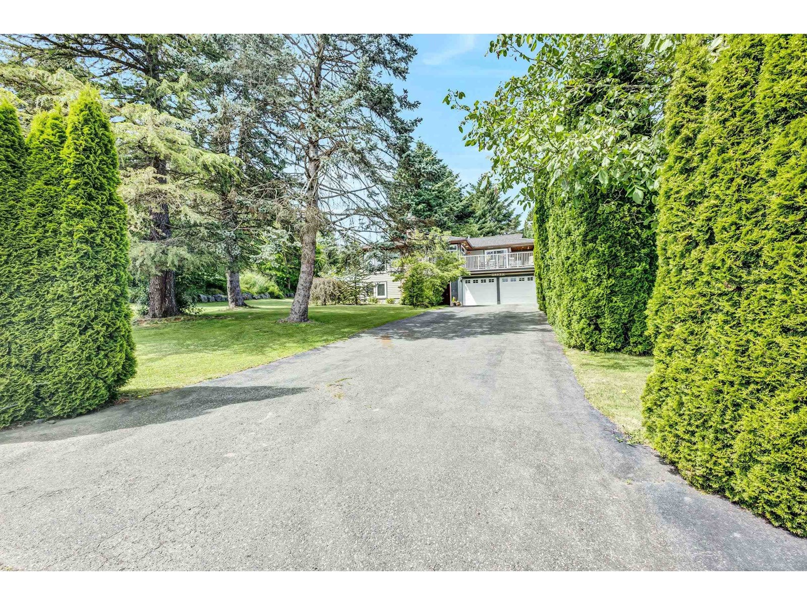 18073 19a Avenue, Surrey, British Columbia V3Z 9V2 - Photo 6 - R3010403