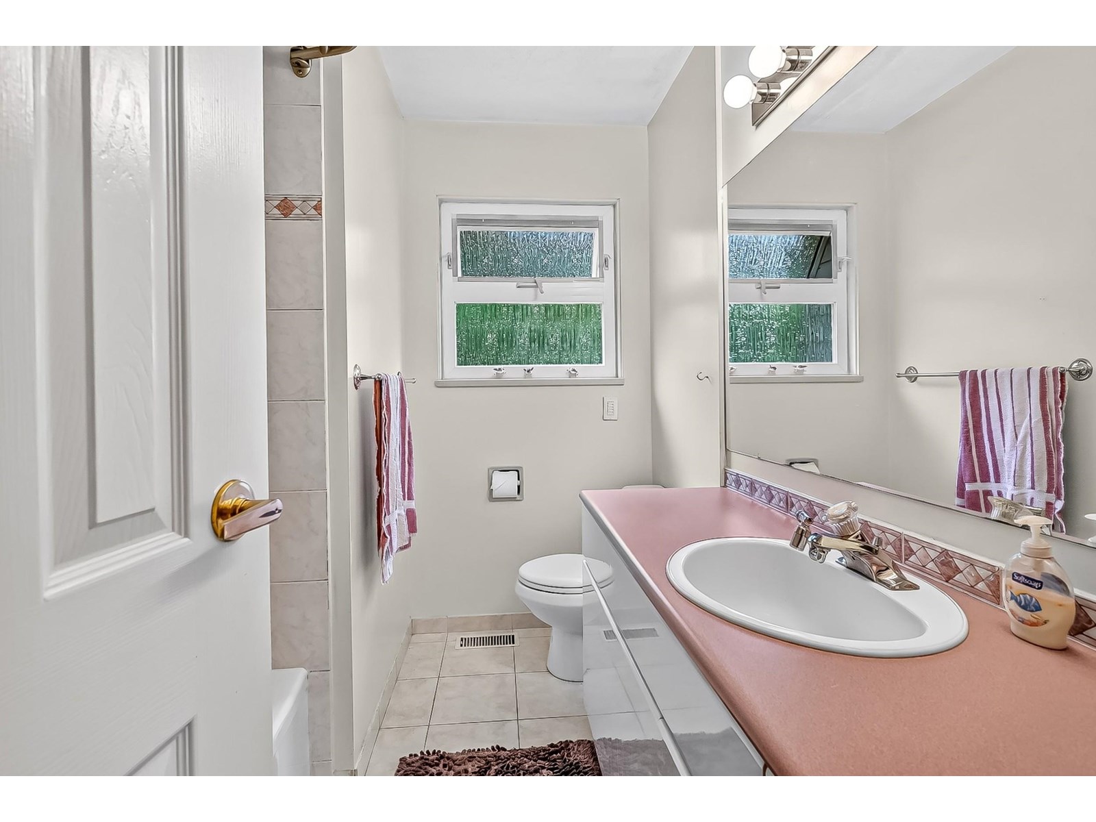 18073 19a Avenue, Surrey, British Columbia V3Z 9V2 - Photo 21 - R3010403