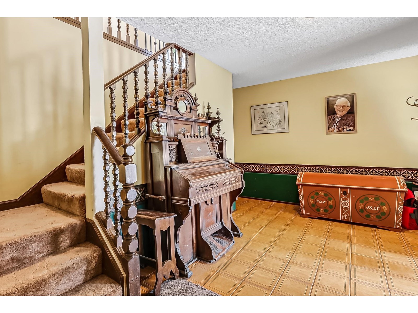 18073 19a Avenue, Surrey, British Columbia V3Z 9V2 - Photo 10 - R3010403