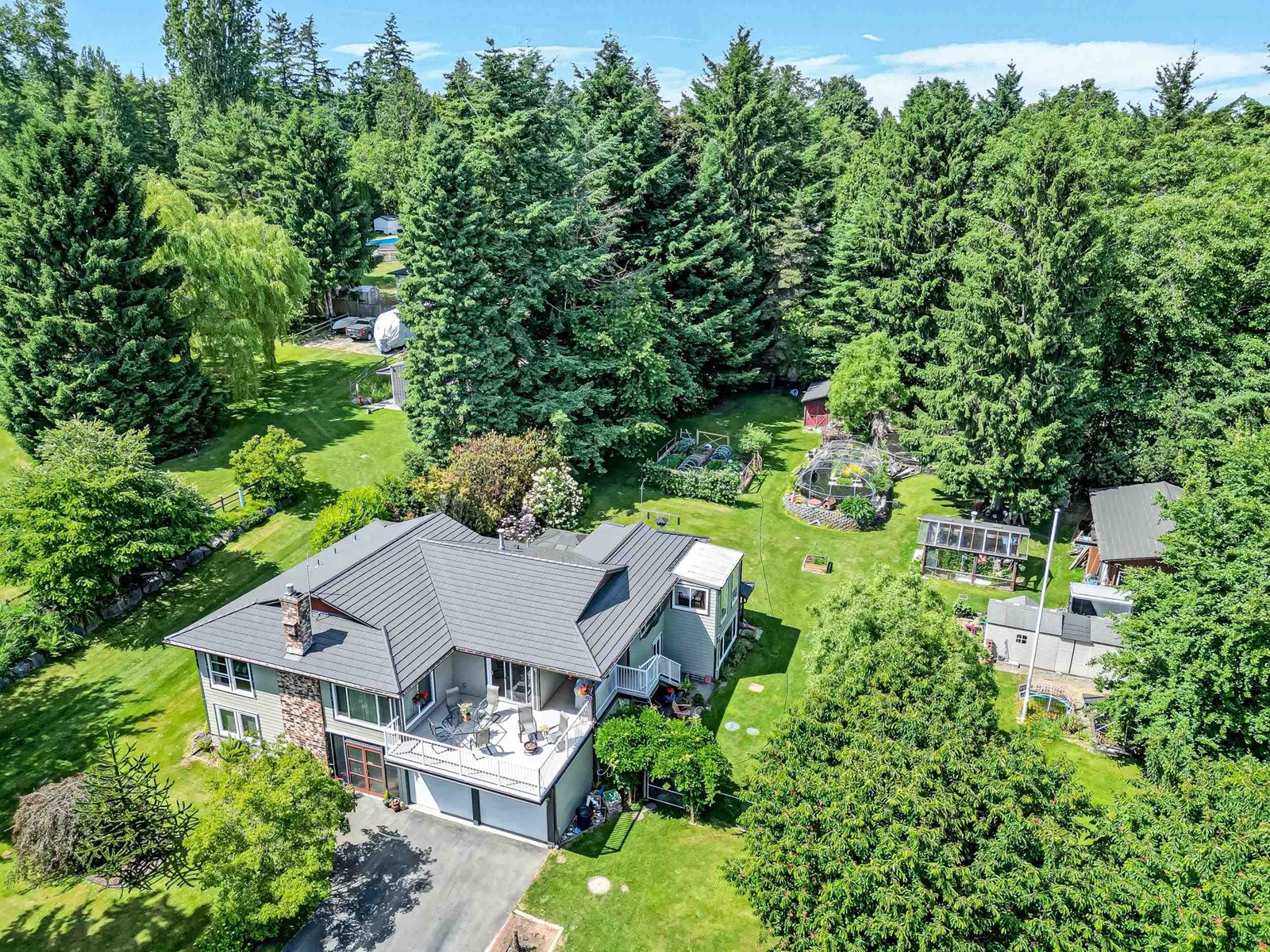 Property at 18073 19A AVENUE image 2